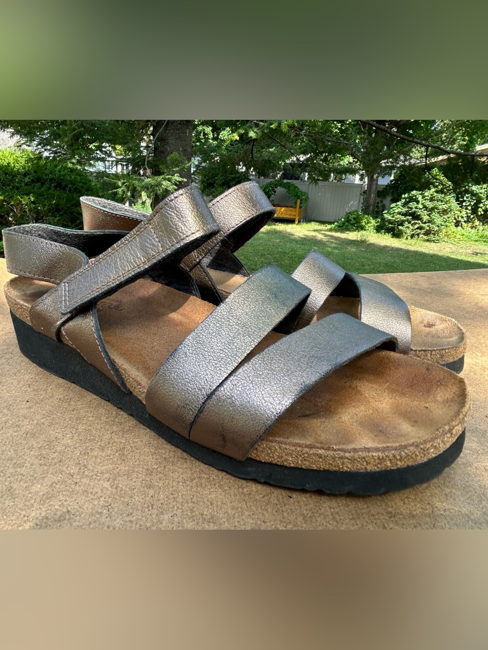 Naot Sandals Metallic Bronze Strappy Leather Made in Israel Comfy Summer 39